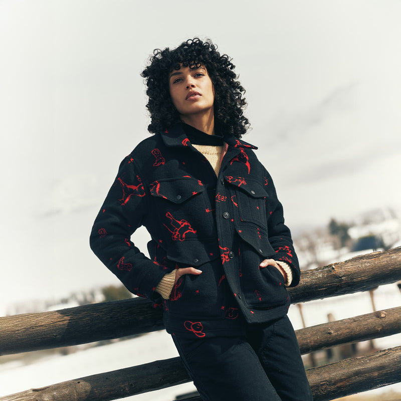 Women’s jacquard wool cruiser by Filson | Black / red western