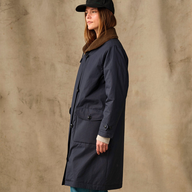 Women's harbor front trench coat von Filson | Blue (Blue)