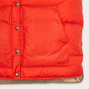 Women's waxed down vest von Filson | Campfire (Orange)