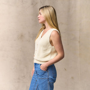 Women's cotton sweater vest von Filson | Ivory (White)