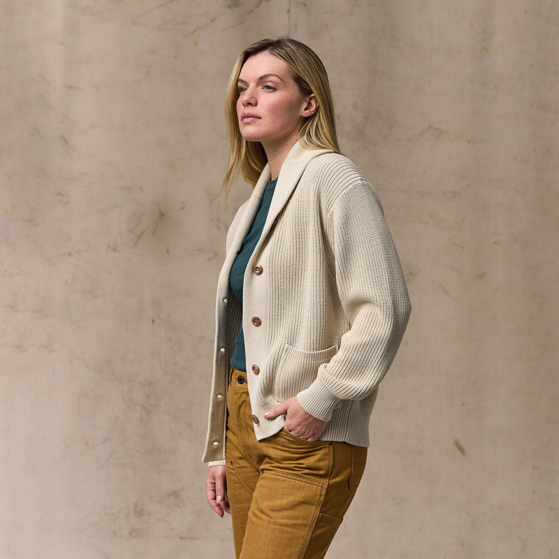 Women's cotton shawl neck cardigan von Filson | Natural (White)