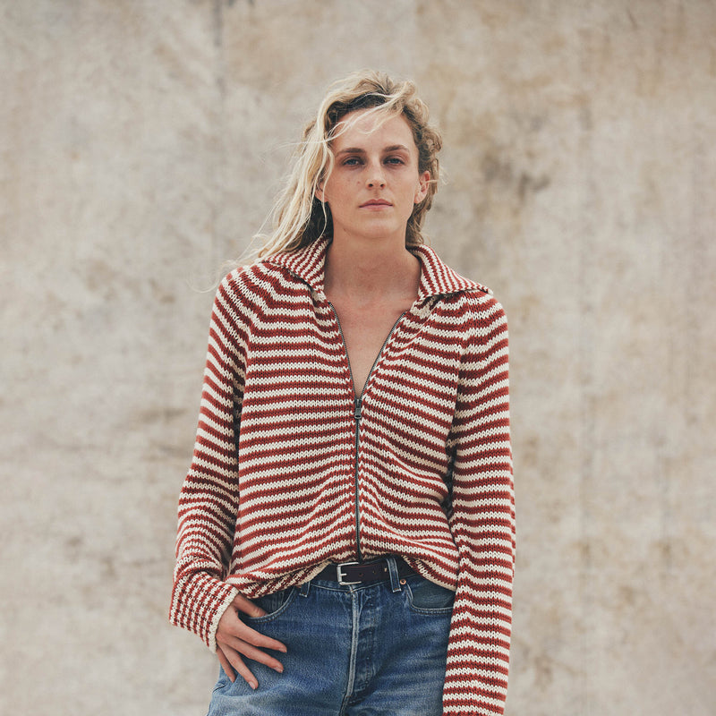 Women's cotton full-zip cardigan von Filson | Brick / sand stripe (Red)