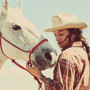 Women's flannel western shirt di Filson | Clay dust (Brown)