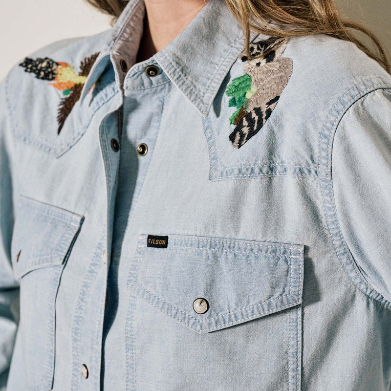 Women's embroidered western shirt von Filson | Light indigo ch (Blue)