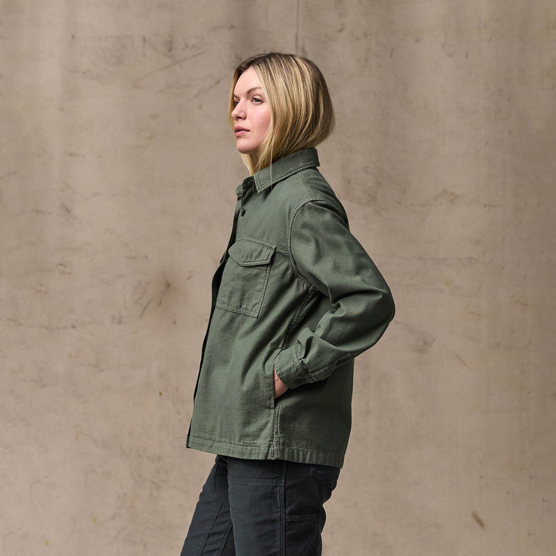 Women's reverse sateen jac-shirt von Filson | Service green (Green)