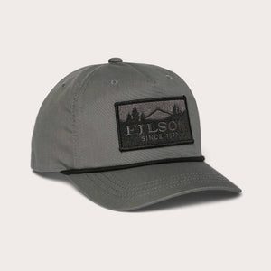 Rope trucker cap di Filson | Charcoal scenic patch (Gray)