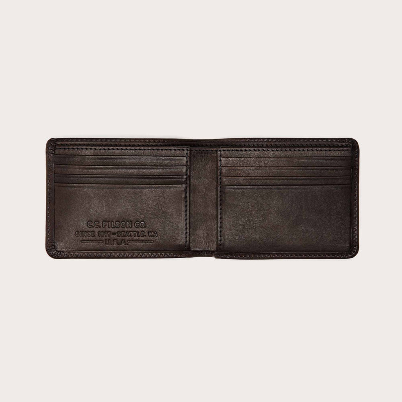 Rugged twill outfitter wallet von Filson | Maple bark camo (Beige)