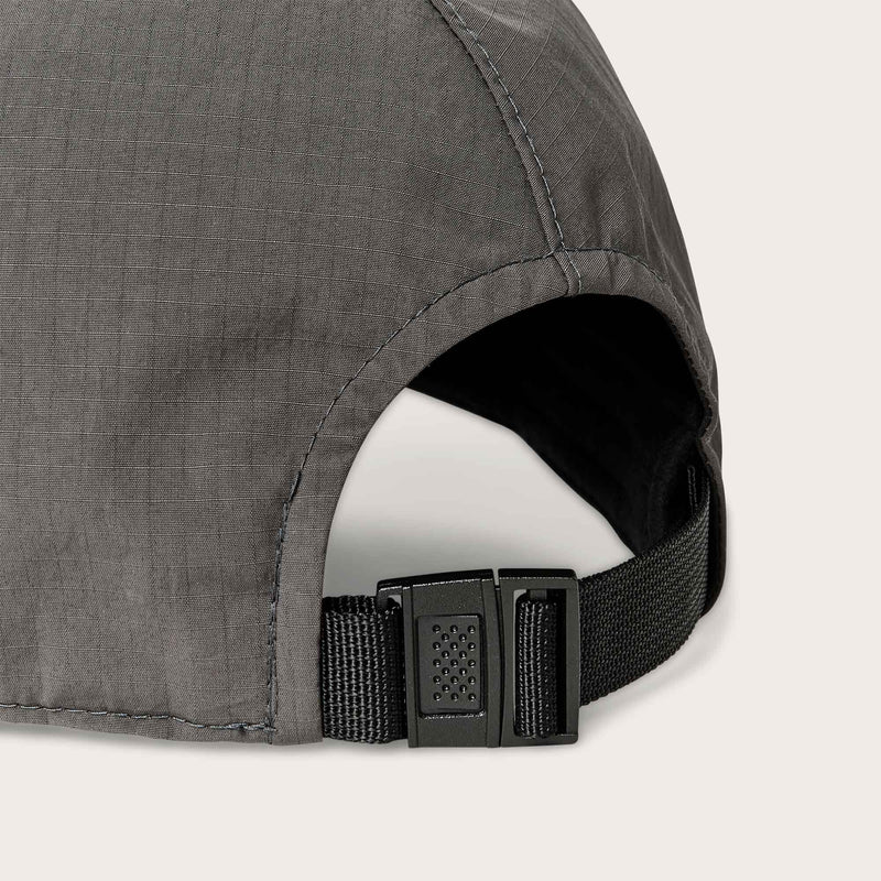 Swiftwater rain cap von Filson | Raven (Black)