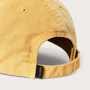 Washed low-profile logger cap von Filson | Lemon / elk (Yellow)