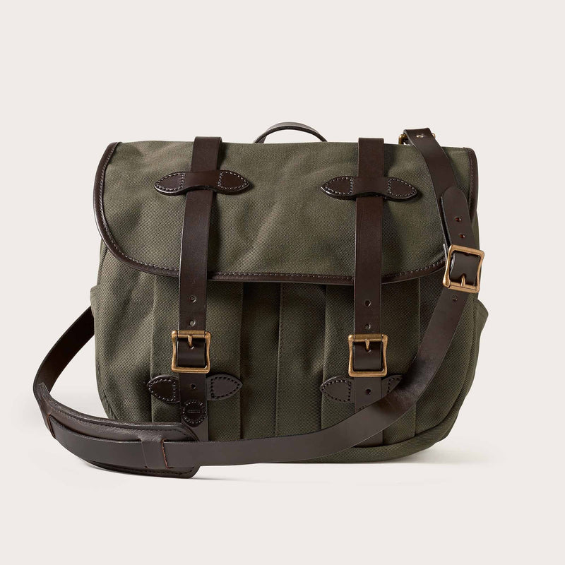 Rugged twill medium field bag von Filson | Otter green (Green)