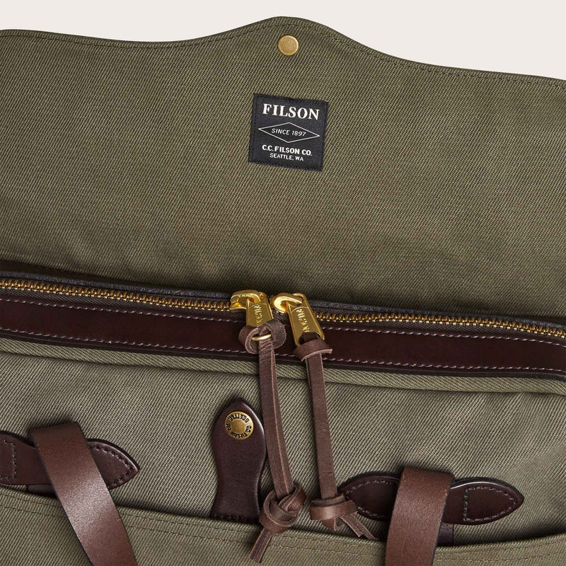 Rugged twill original briefcase von Filson | Otter green (Green)