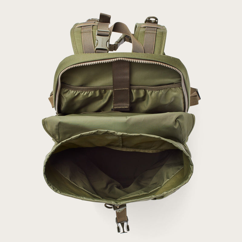 Ripstop nylon backpack di Filson | Surplus green (Green)