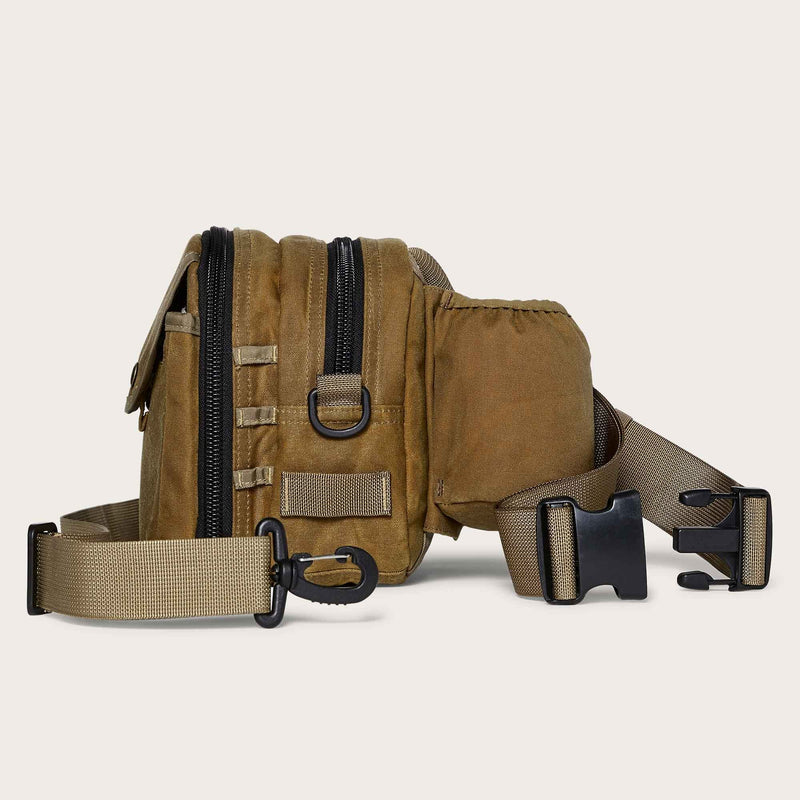 Tin cloth fishing pack di Filson | Dark tan (Beige)