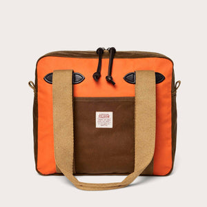 Tin cloth tote bag with zipper di Filson | Dark tan / flame (Orange)