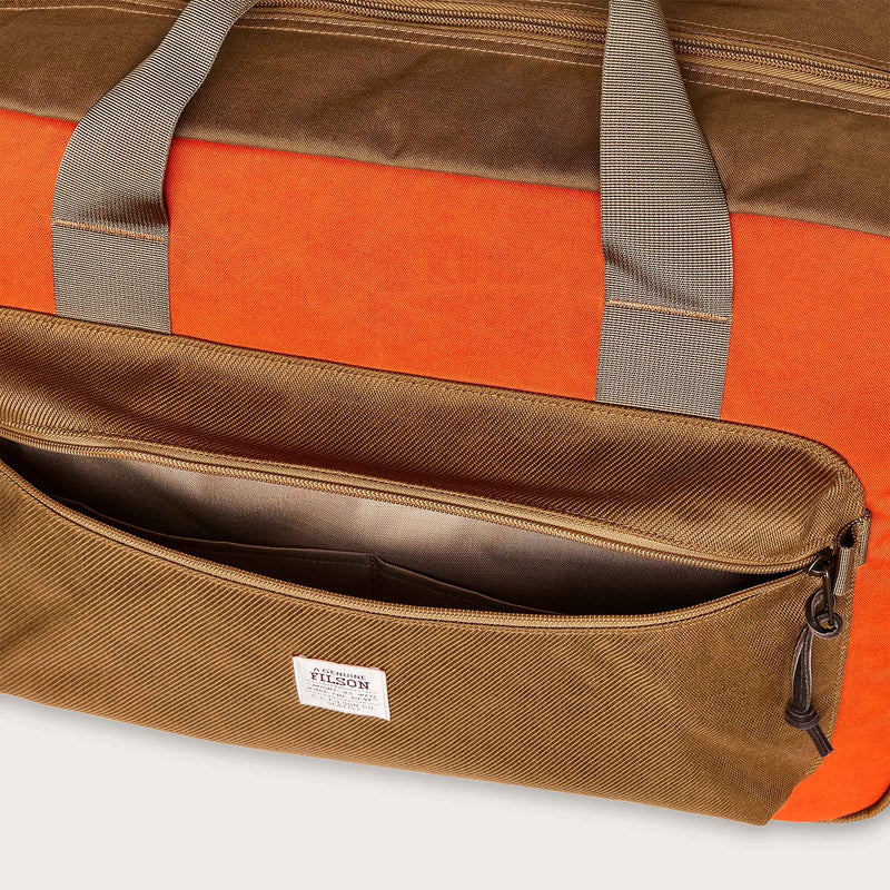 Surveyor pullman pack von Filson | Dark tan / flame (Orange)