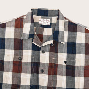 Rustic short sleeve camp shirt di Filson | Heartwood navy stone plaid (Multicolor)