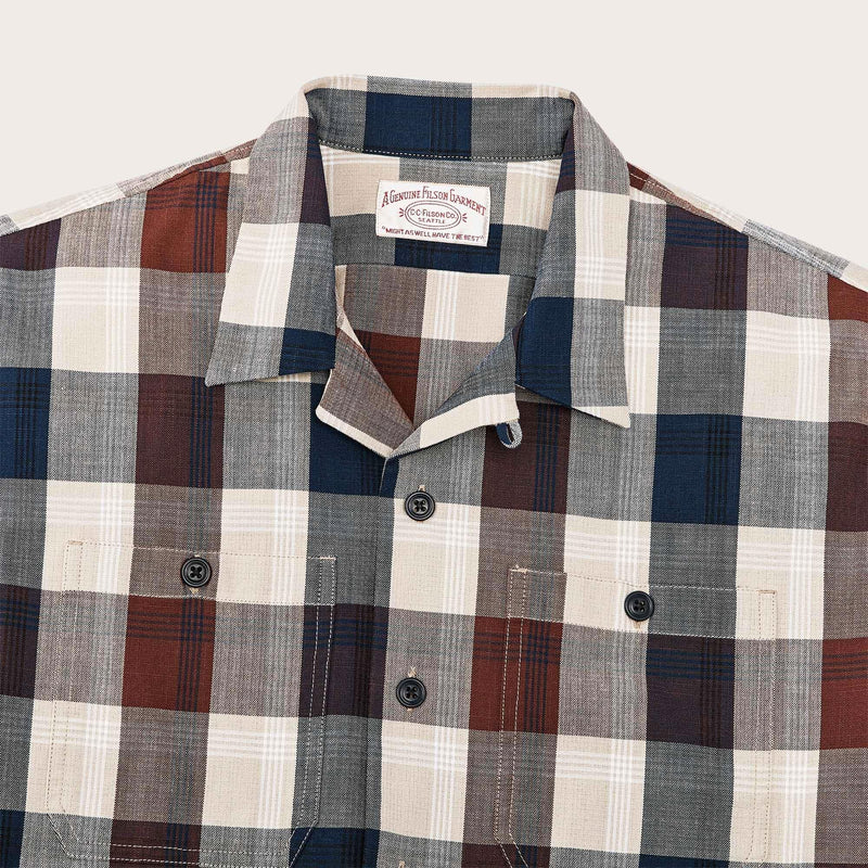 Rustic short sleeve camp shirt di Filson | Heartwood navy stone plaid (Multicolor)