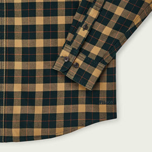 Lightweight alaskan guide shirt von Filson | Spruce bronze plaid (Green)