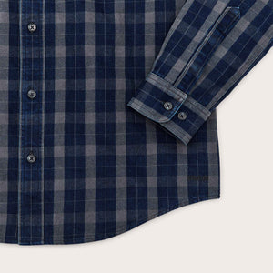 Vintage wash alaskan guide shirt von Filson | Indigo faded black (Black)
