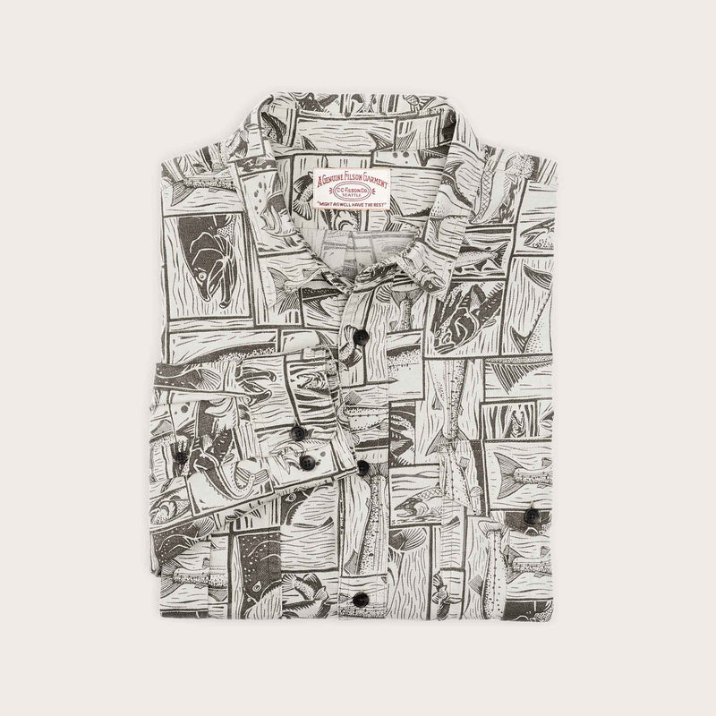 Lt wt alaskan guide shirt von Filson | Stone brown cutwork fish print (Brown)