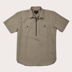 Short sleeve mechanic shirt von Filson | Tan herringbone/ green stripe (Beige)
