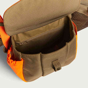 Upland guide strap vest di Filson | Dark tan blaze orange (Orange)