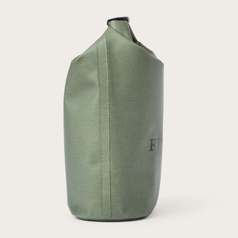 Small dry bag von Filson | Green (Green)