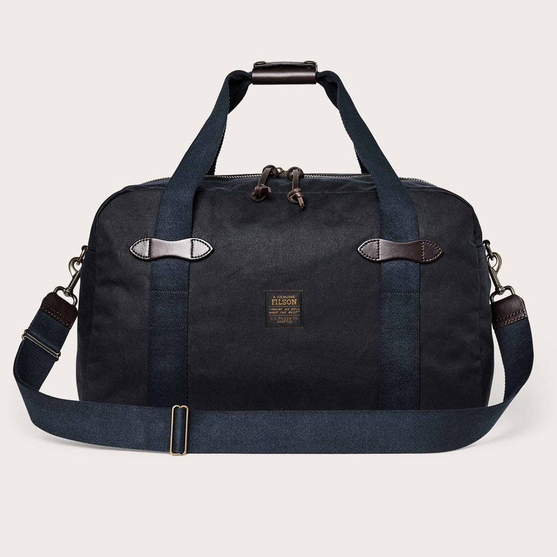 Medium tin cloth duffle bag von Filson | Navy (Blue)