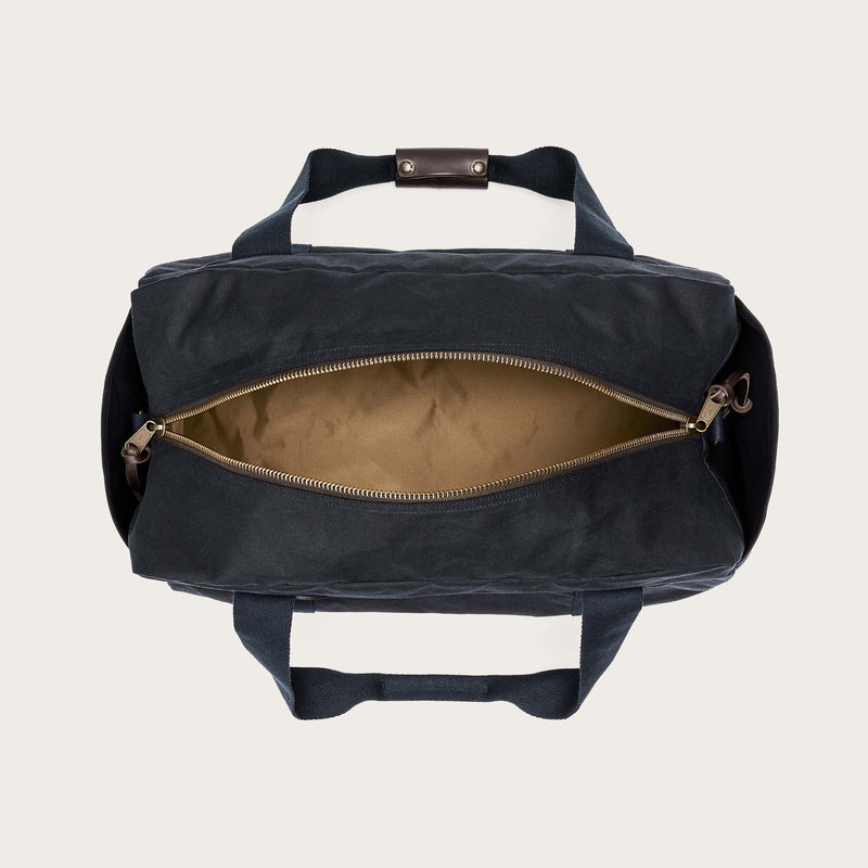 Medium tin cloth duffle bag von Filson | Navy (Blue)