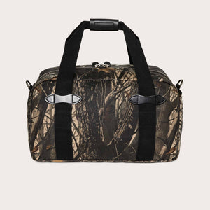 Small tin cloth duffle bag von Filson | Realtree hardwoods c (Brown)