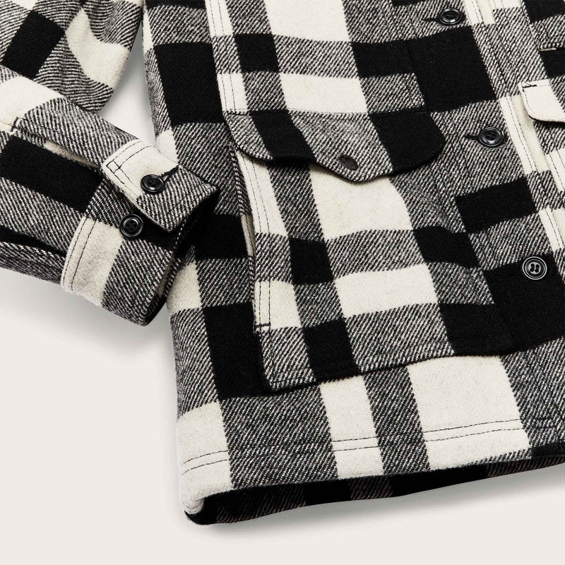 Women's mackinaw cruiser di Filson | Natural / black heritage plaid (Multicolor)