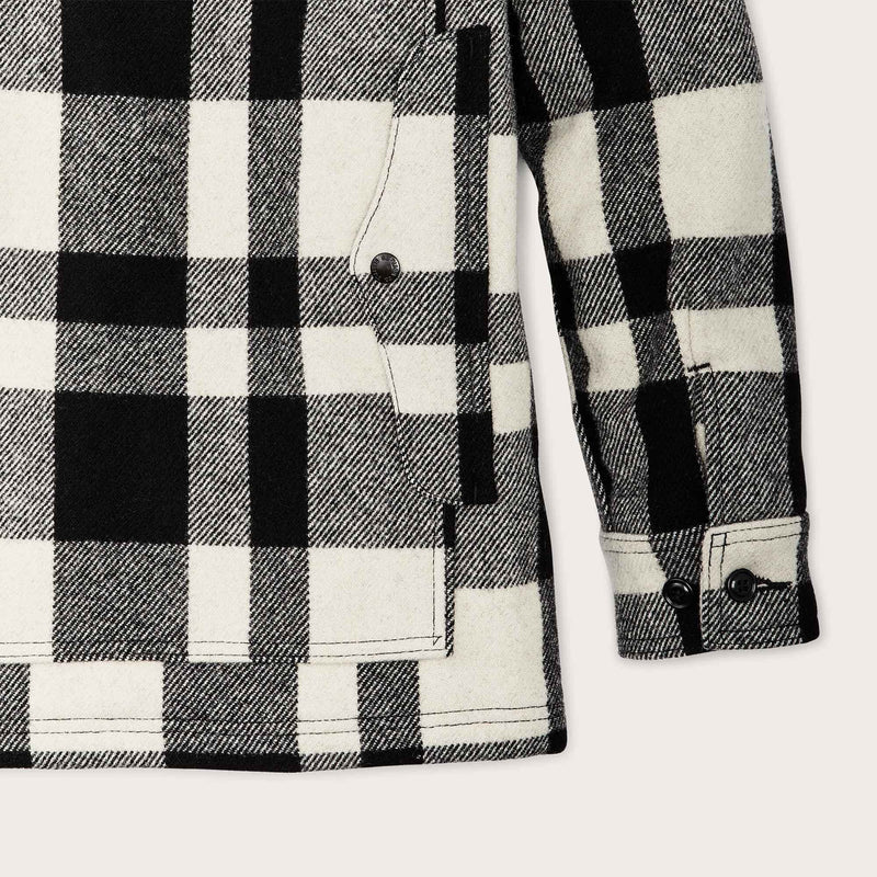 Women's mackinaw cruiser di Filson | Natural / black heritage plaid (Multicolor)